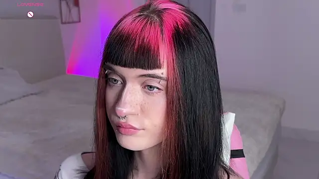 Erodia73 - Couple webcam sex chat