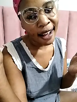 Cherrydollx webcam