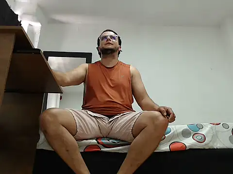 cloudsxxx webcam