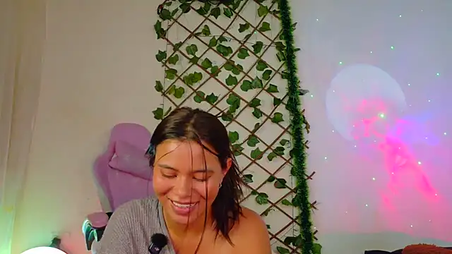 -Camila_ webcam