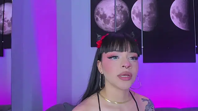 maddy_walker - Maddy_walker's free webcam - UK Sex Cams