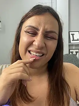 Analia_01 webcam
