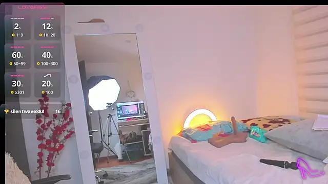 SharonVelvet webcam