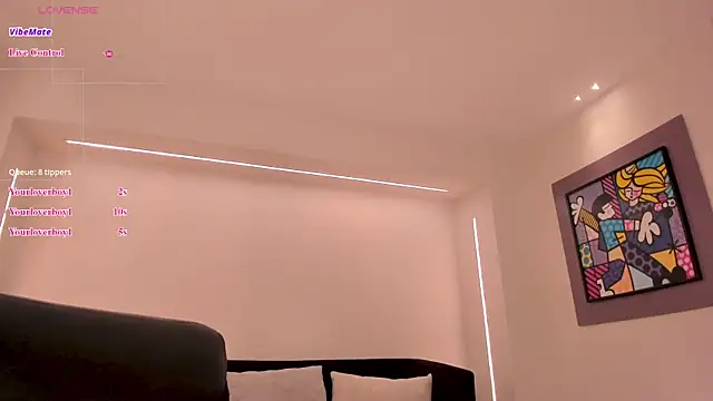 MaryLewis_ webcam
