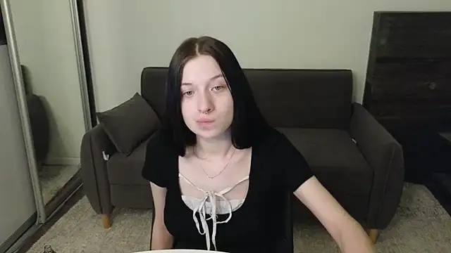 AlicePowells webcam