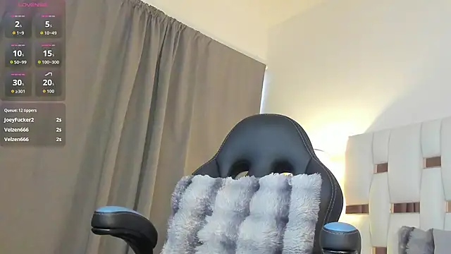 SaraWatsonn1 webcam