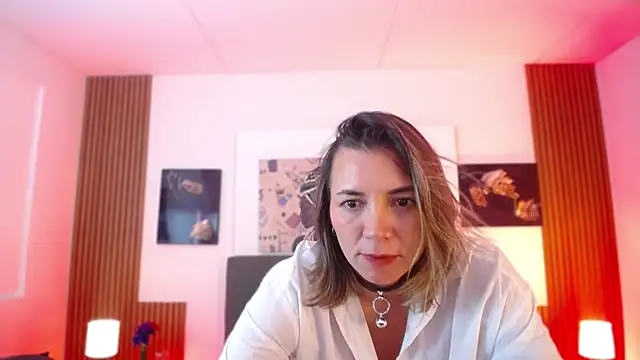 milfsecret69 webcam