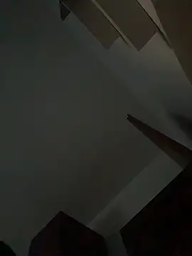 Hotmomcheckk_ webcam