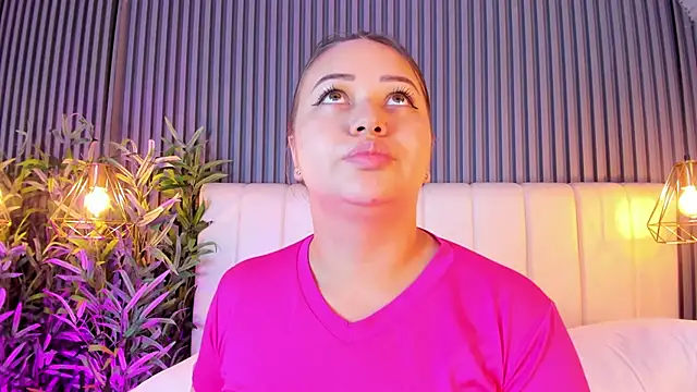 AnaisClark webcam