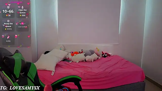 Lovelyamyy webcam