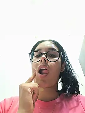 Annya-sweet webcam