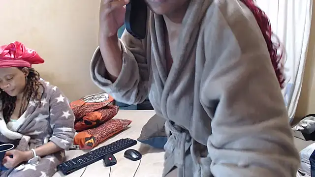 EbonyEssence webcam
