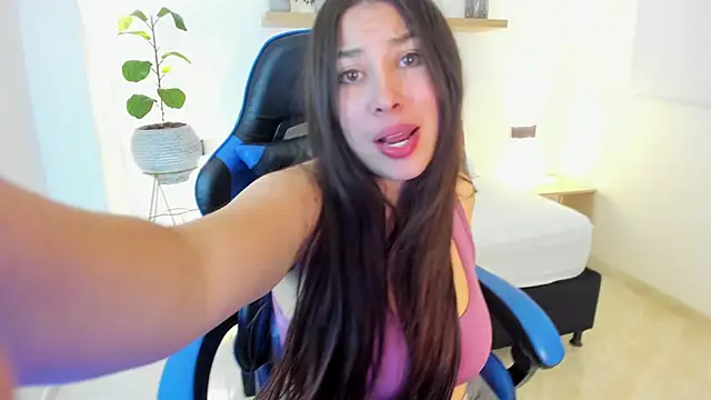 bella_99_ webcam