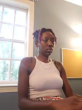 oliviaprettypussy webcam