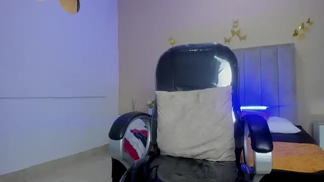 Nascary_Fox webcam