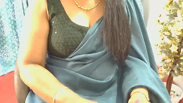Mallu_Manisha