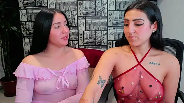 Isa_And_Natasha live sex cam