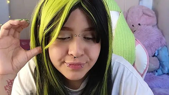NekoWaifu webcam