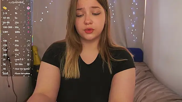 CuteSharloti webcam