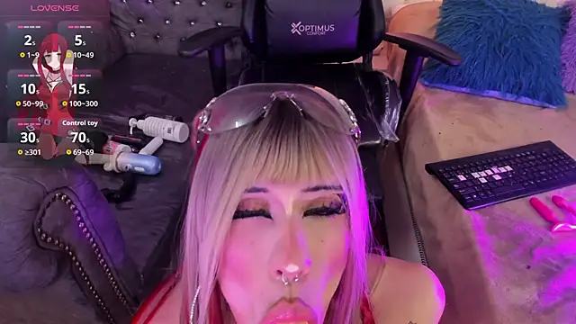 Foxxy_Doll webcam