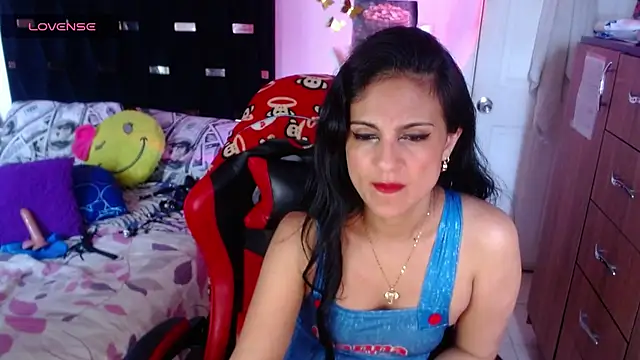 BasmaHernandez webcam