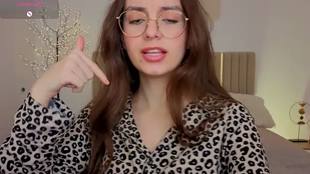 Real_cutie1 webcam