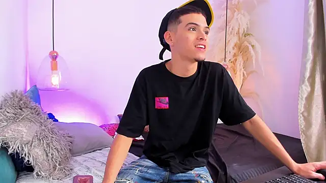 your_d0ll1 webcam