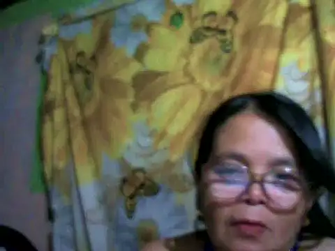 Flowerblossom123 webcam