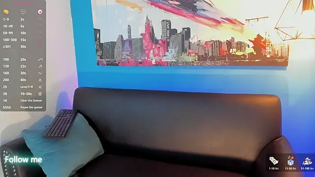 Luna_roose1 webcam