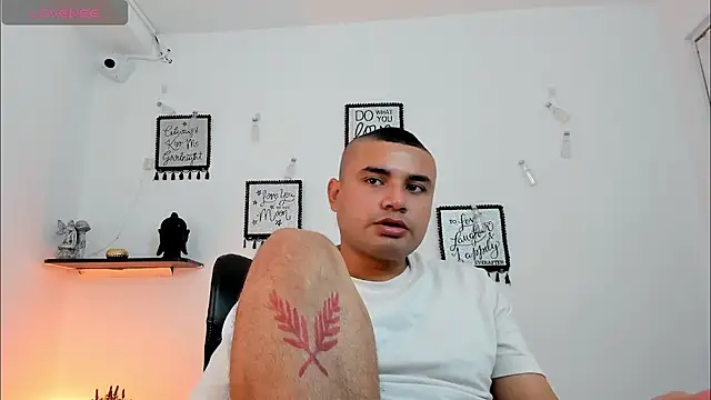 DamianBlazze webcam