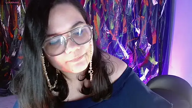 Miss__cherry_ webcam