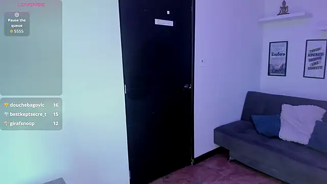 victoria_rosse520 webcam