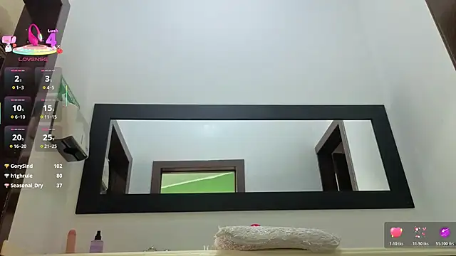 scarlett_moore webcam
