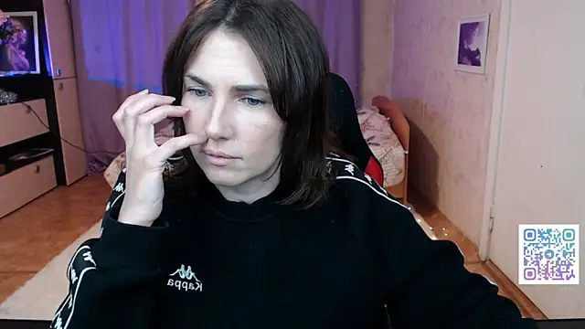 Daniela_Cooperr webcam