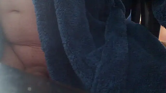LickYourYoni webcam