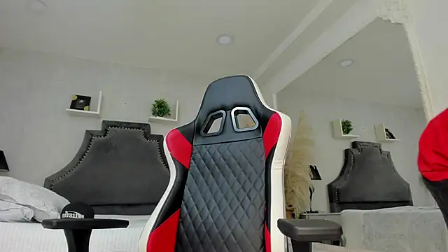 DylanRoyce_ webcam