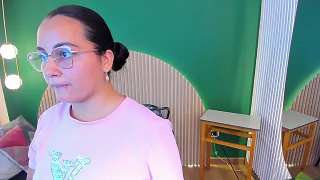 megansumer webcam