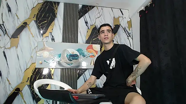 TWINKS_BOYSX webcam
