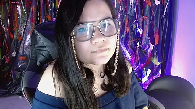 Miss__cherry_ webcam