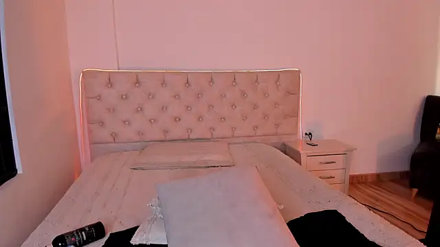 Nina_fox_0691 live sex cam