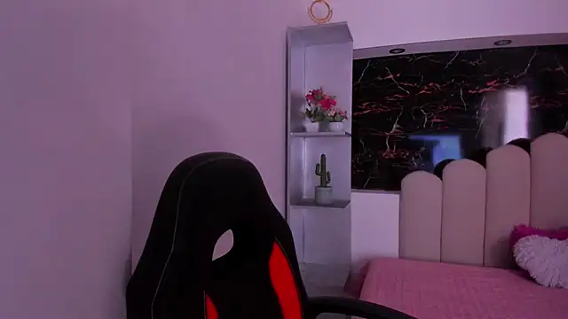 Sophie_pink78 webcam