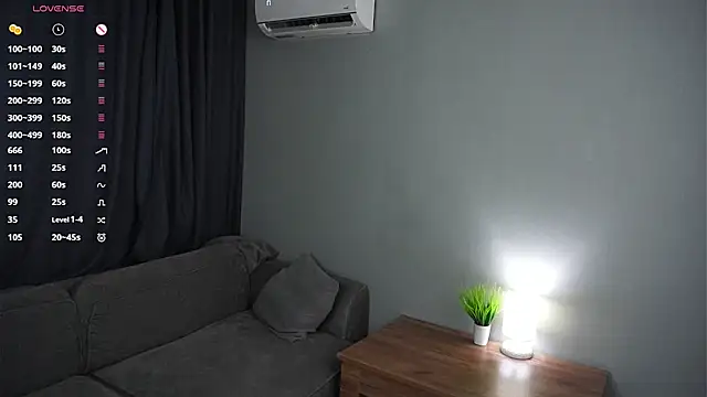 JulissaSham webcam