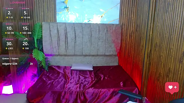 juanita_tay webcam