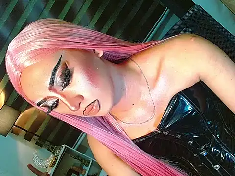 HOLLYWOOD_QUEEN_88 webcam