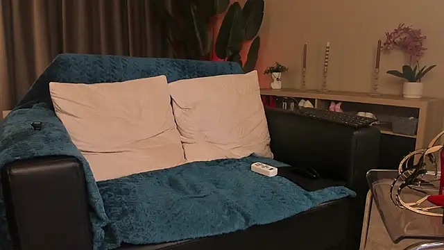 RussianBonita webcam