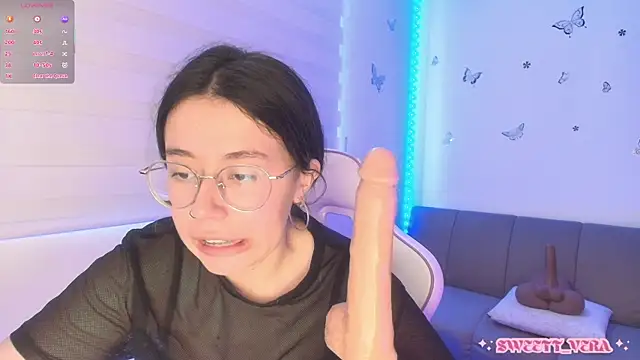 sweettvera webcam