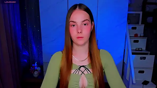 Maddy_Wood_ webcam