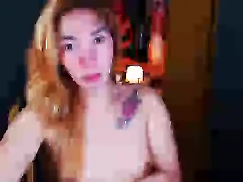 sexynaughtychristinaxx webcam