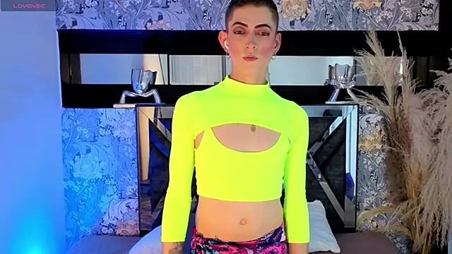 dominic_thailor webcam