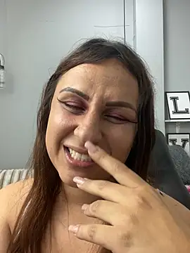 Analia_01 webcam